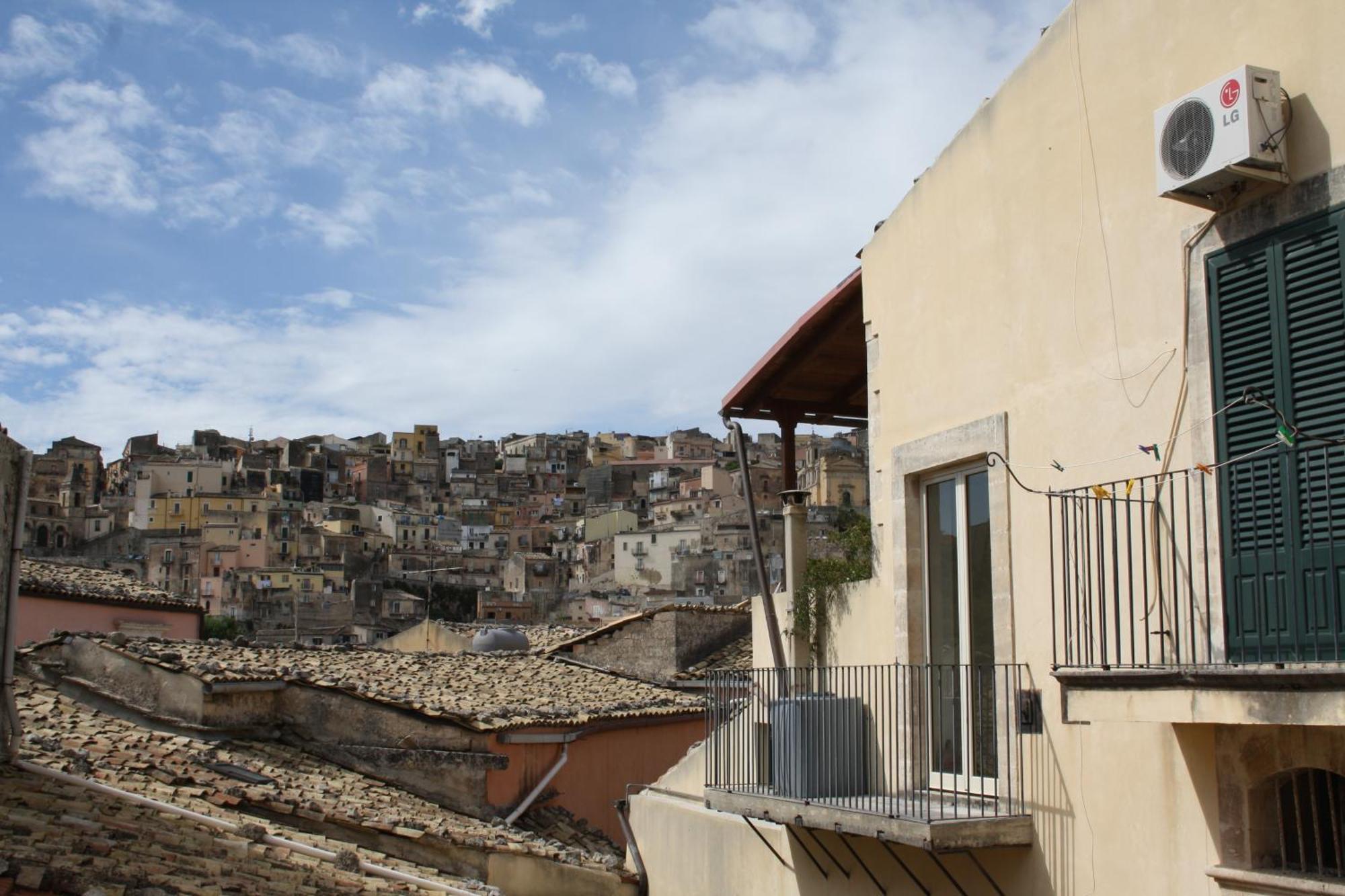 La Corte Di Ibla Ragusa Exterior photo