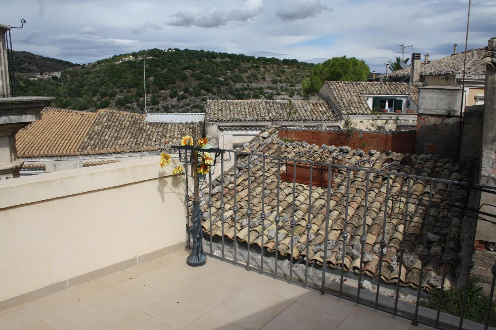 La Corte Di Ibla Ragusa Exterior photo